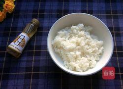 牛油果寿司的做法图解2