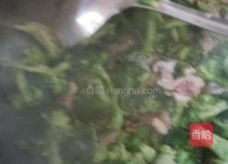 西兰花炒肉的做法图解8