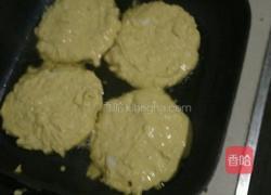 煎玉米白菜饼的做法图解3