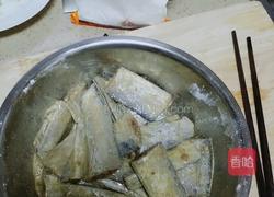 干炸带鱼的做法图解1