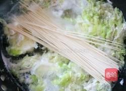 蔬菜鸡蛋龙须面的做法图解7