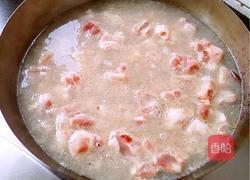 土豆烧排骨的做法图解2