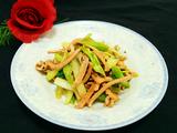 芹菜炒鱿鱼干