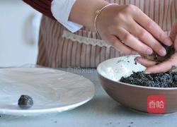 手工黑芝麻汤圆的做法图解4