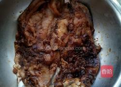 烤鱼的做法图解1