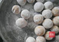 揉香芋馅红薯汤圆的做法图解16