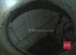 红腐乳焖土豆鸡翅中的做法图解2