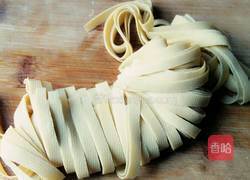 海带丝拌豆皮的做法图解3