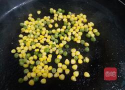 番茄酱版～培根红肠披萨〔9寸〕的做法图解8