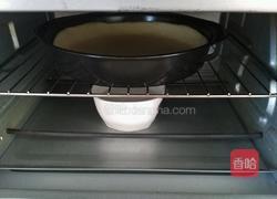 番茄酱版～培根红肠披萨〔9寸〕的做法图解13
