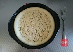 番茄酱版～培根红肠披萨〔9寸〕的做法图解14