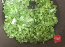 辣椒炒鸡蛋的做法图解6