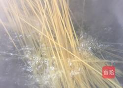 干拌意面的做法图解1
