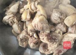 鸡腿炖香菇的做法图解3
