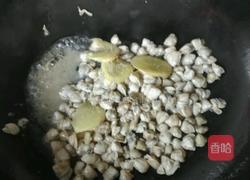 韭菜炒蚬肉的做法图解10