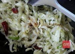 酸菜炖细粉的做法图解6