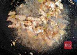 芹菜木耳炒肉的做法图解6