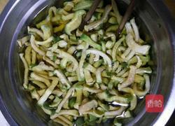 美味萝卜拌菜的做法图解3