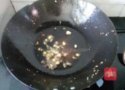 尖椒墨鱼肠的做法图解5