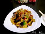 剁椒茄子炒肉