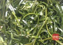 海带土豆汤的做法图解1