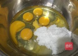 全蛋海绵小蛋糕的做法图解3