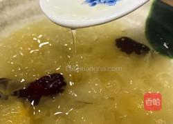 银耳红枣汤的做法图解5