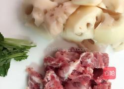 排骨莲藕汤的做法图解1