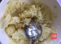 薯茸鲜虾牛肉披萨的做法图解8