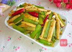 西芹炒豆腐干的做法图解8