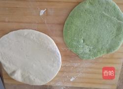 亚麻籽粉双色花卷的做法图解3