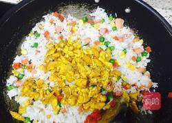 五彩炒饭的做法图解6