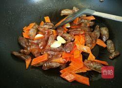 荷兰豆炒腊肠的做法图解6