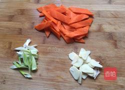 香菇炒油麦菜的做法图解3