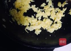 蔬菜蛋炒饭的做法图解4