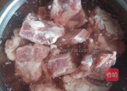 炖排骨的做法图解1