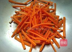 苹果炒鸡肉丝的做法图解6