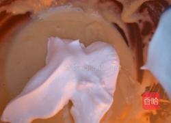 斑马纹双色戚风蛋糕的做法图解10