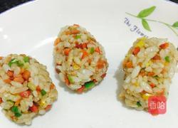 鸡翅包饭配秋葵的做法图解4