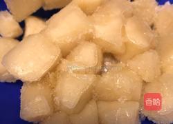 西兰花炒贝柱的做法图解1