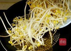 豆芽菜炒青蒜的做法图解4