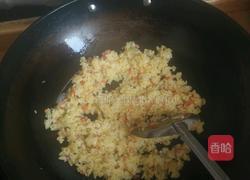 金黄蛋炒饭的做法图解9