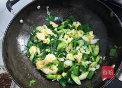 青蒜炒鸡蛋的做法图解7
