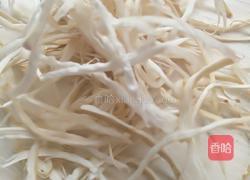 手撕茶树菇的做法图解1