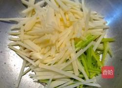 土豆尖椒炒肉的做法图解5