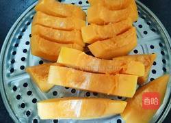 牛奶南瓜浓汤的做法图解3