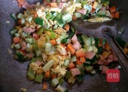 蛋抄黑米饭的做法图解3