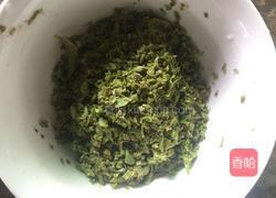 香椿炒鸭蛋的做法图解3