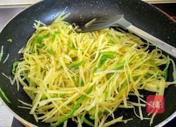 青椒土豆丝的做法图解11
