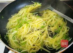 青椒土豆丝的做法图解12